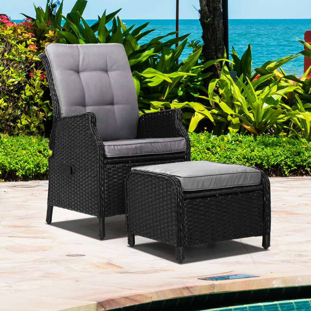 Outdoor Wicker Recliner Chair - Black